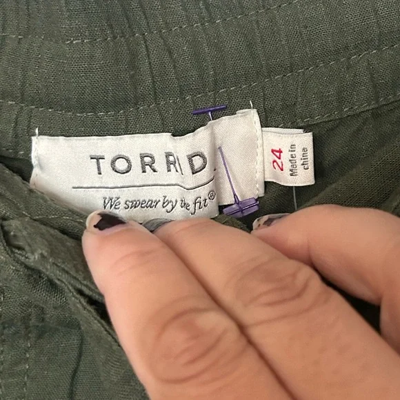 Torrid Olive Green Casual Shorts - Picture 5 of 7